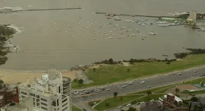 Mirá Montevideo desde el único piso 40 de la ciudad
