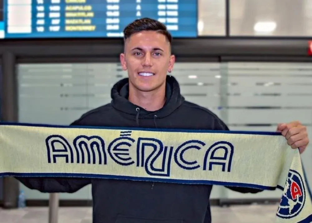 Brian Rodríguez en su llegada al América