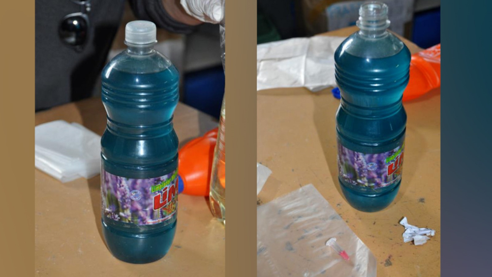 Botella plástica con cocaína disuelta