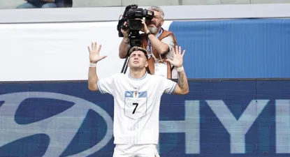 Anderson Duarte anotó el 1-0 y lo celebró emocionado hasta las lágrimas