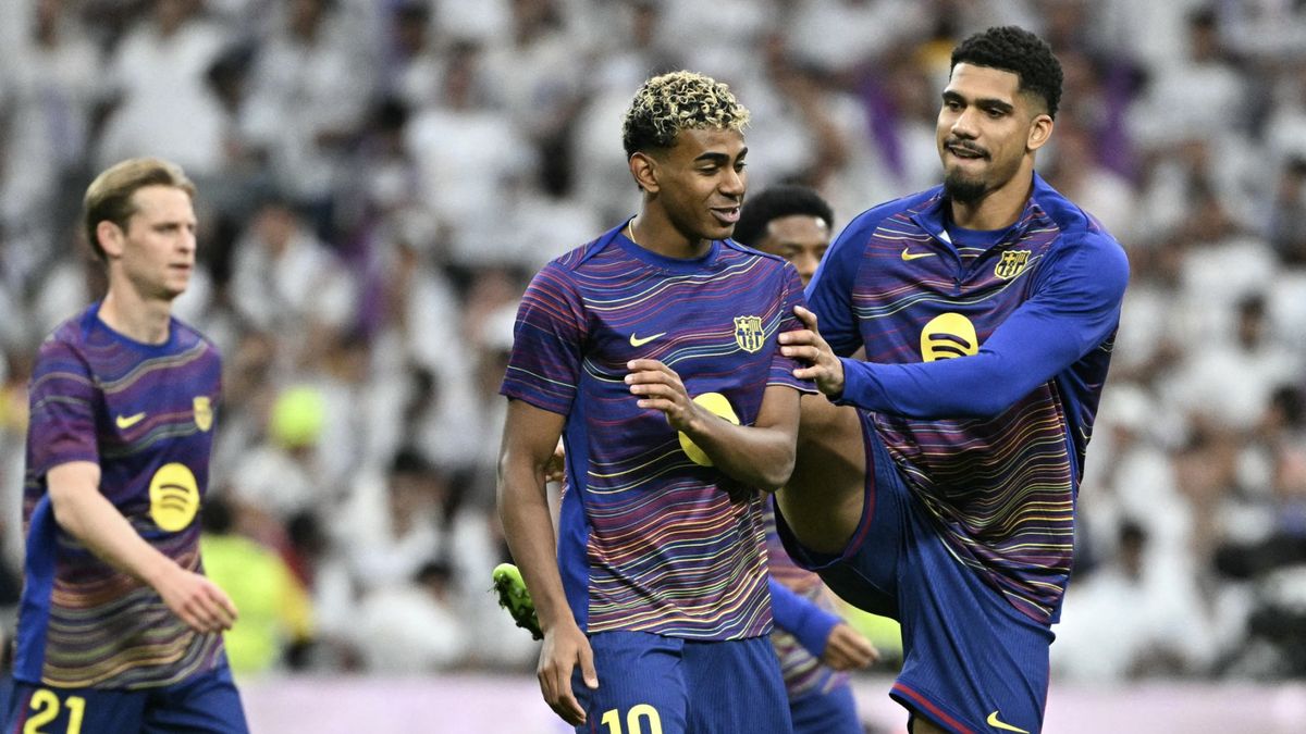 El pedido de Ronald Araujo a Lamine Yamal y varios compañeros antes del enfrentamiento entre la selección uruguaya y España en el Mundial 2026