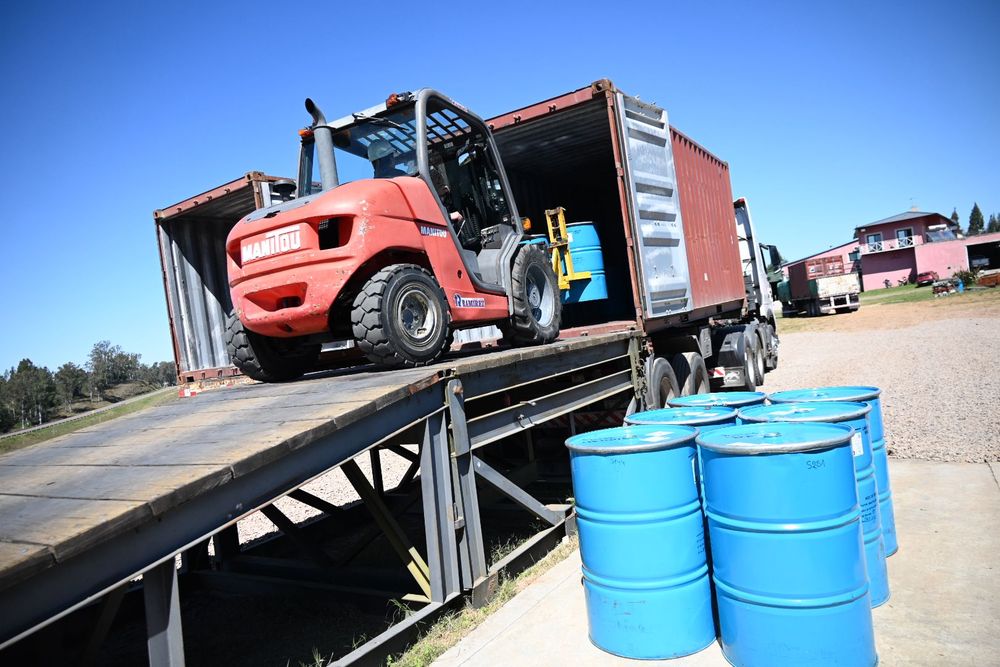 Miel orgánica de exportación, producida por una cooperativa de Tacuarembó, ejemplo de eficiencia productiva y comercial.