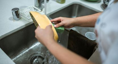 Polémica por categorías de empleadas domésticas llegó a chats de inteligencia artificial