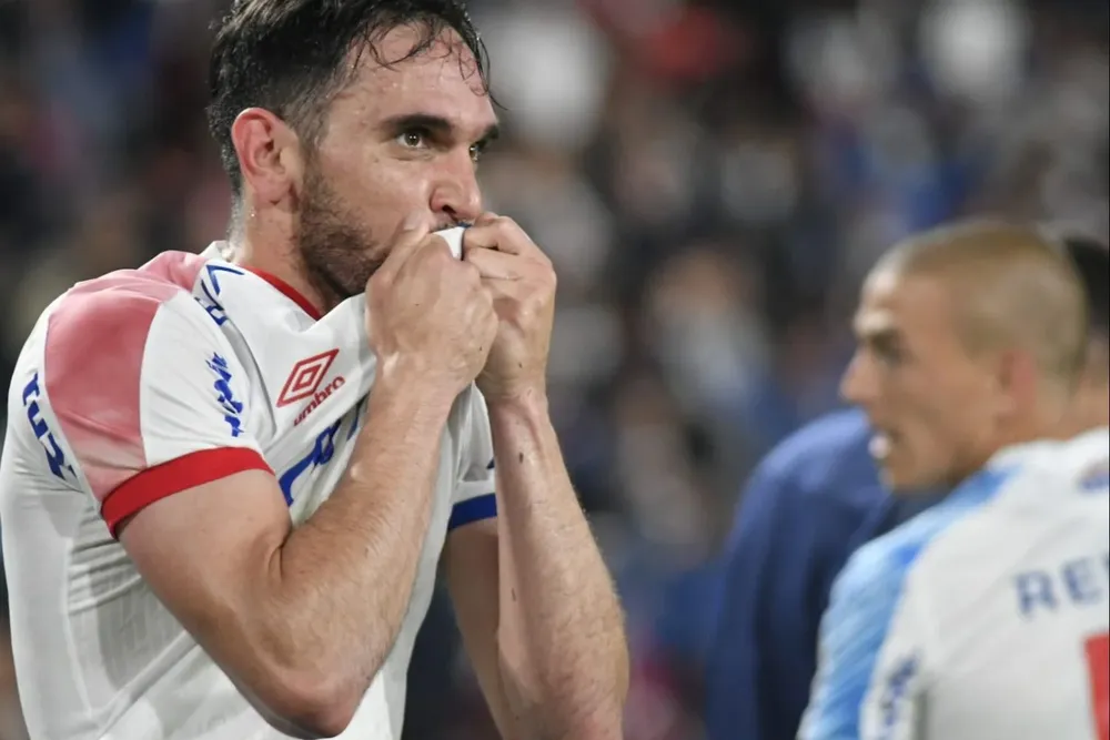 Zunino celebra su gol