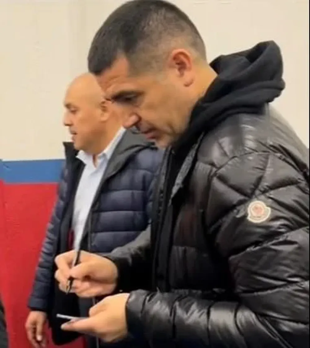 El hermano de Riquelme, una periodista, un exjugador y un funcionario de Boca inevestigados por la reventa de entradas