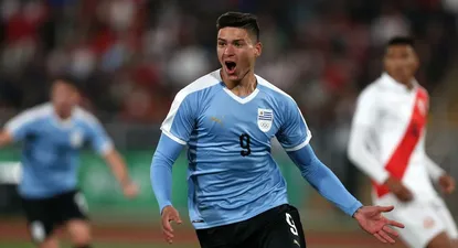 Uruguay abrió la defensa del oro con triunfo ante Perú