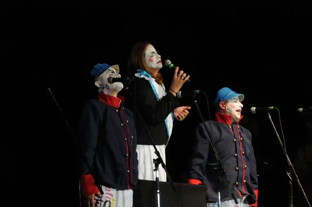 Mónica Santos, de La Timbera, imitando a la presidenta argentina