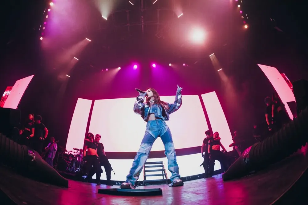 María becerra vuelve a Montevideo