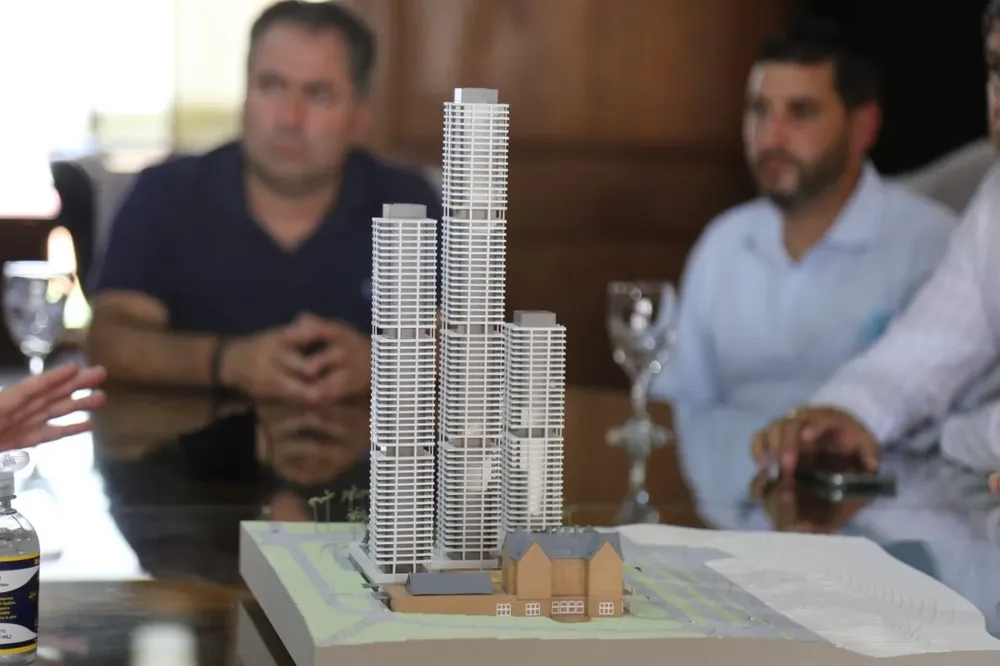 El complejo fue denominado “Cipriani Ocean Resort and Club Residences Punta del Este”