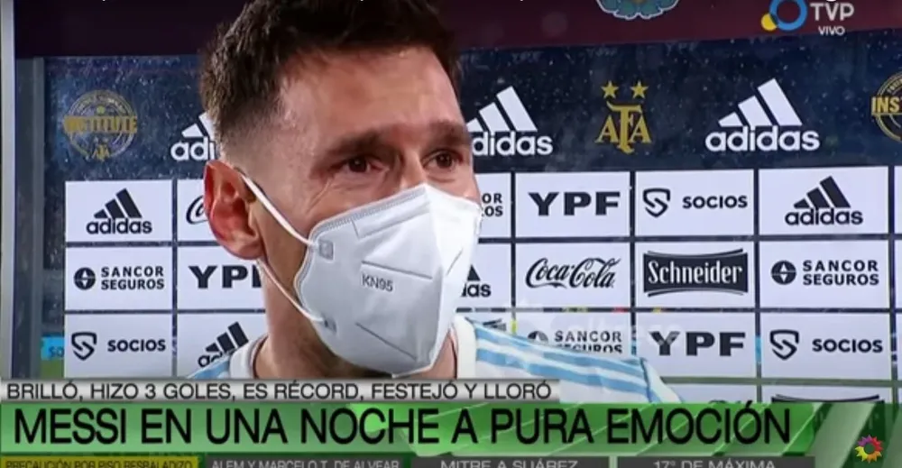 Las lágrimas de Messi tras la victoria ante Bolivia en la vuelta de los hinchas argentinos