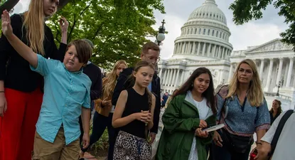 miles de jovenes protestaran en nueva york contra el calentamiento global