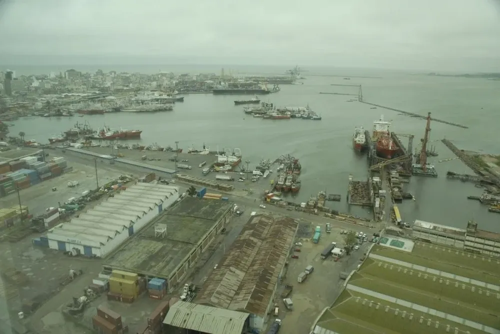Puerto de Montevideo