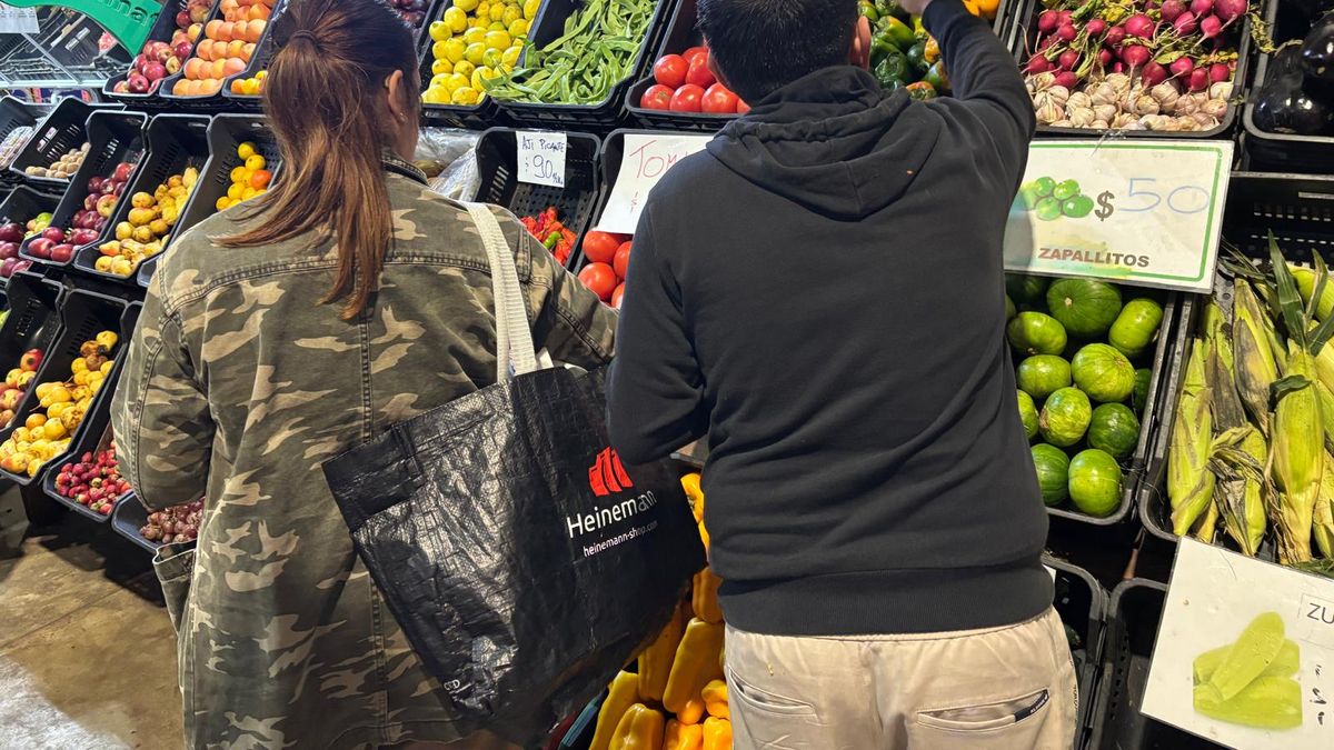 La nueva lista inteligente con un producto destacado y los precios de referencia de nueve frutas y verduras