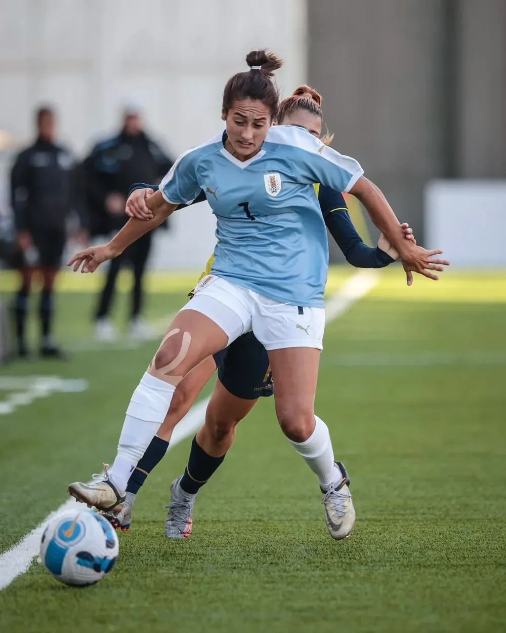 Juliana Viera en acción contra Ecuador