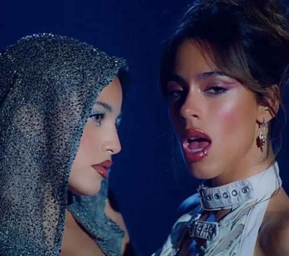 Tini acompaña a Emilia en su nuevo trabajo