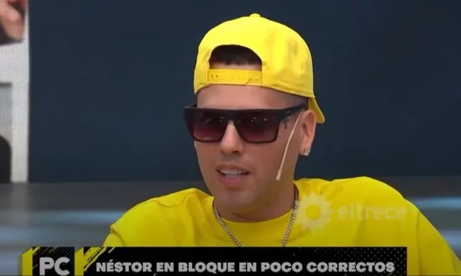 El cantante reveló por qué se fue del país