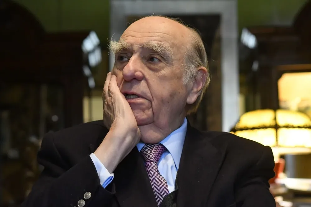 El secretario general del Partido Colorado, Julio María Sanguinetti