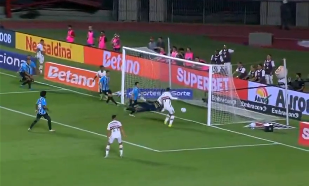 El gol que se perdió Gonzalo Tapia, exjugador de River Plate