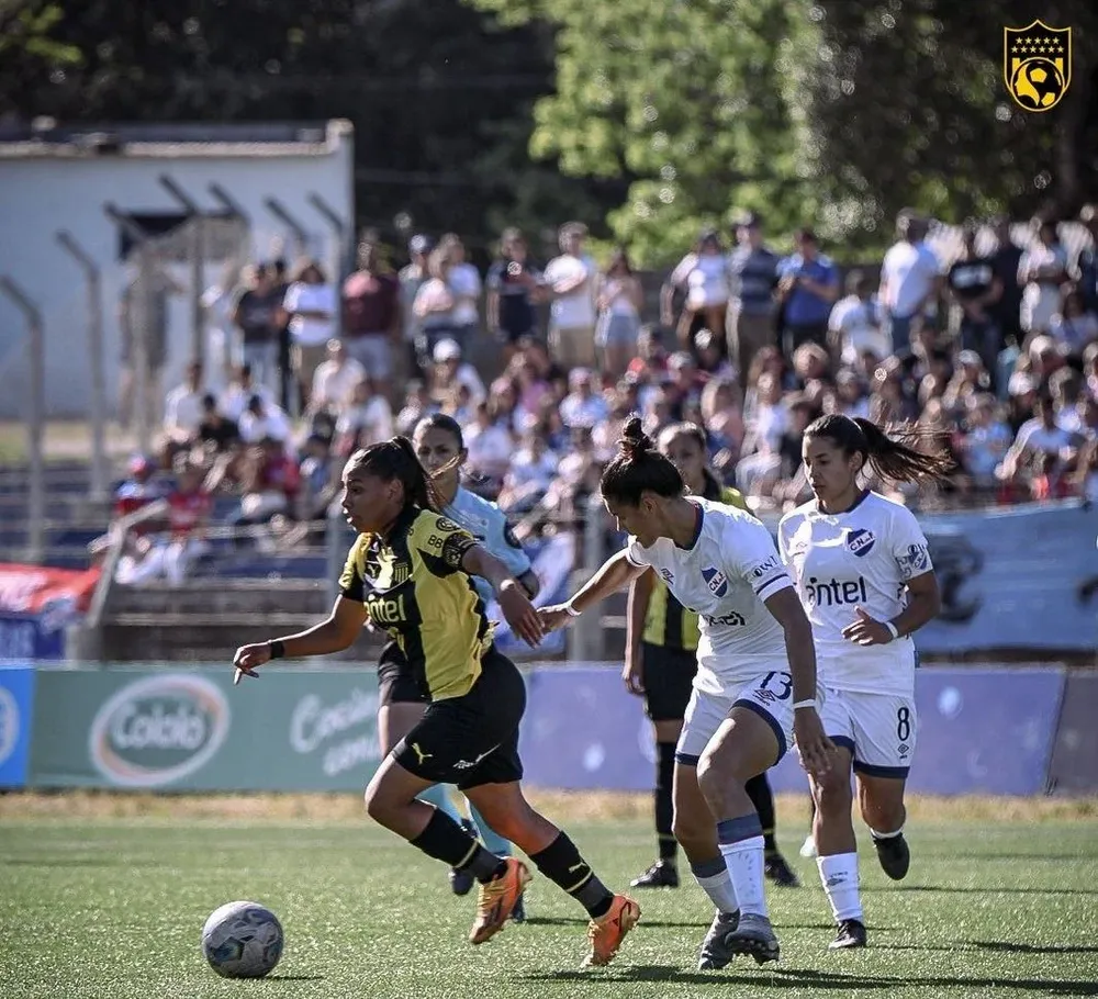 Wendy Carballo, imparable para Ramondegui y Gómez