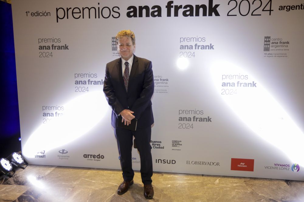 El presidente del Banco Ciudad, Guillermo Laje, estuvo presente en el evento que organizó CAFA para recordar los 15 años de su fundación El presidente del Banco Ciudad, Guillermo Laje, estuvo presente en el evento que organizó CAFA para recordar los 15 años de su fundación