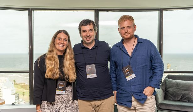 Maia Brenner, CEO y cofoundora de Flipzen; Arthur Rozenblit, manager regional de Zendesk y&nbsp;Ilan Bajarlia, CEO y cofundador de Nocnoc