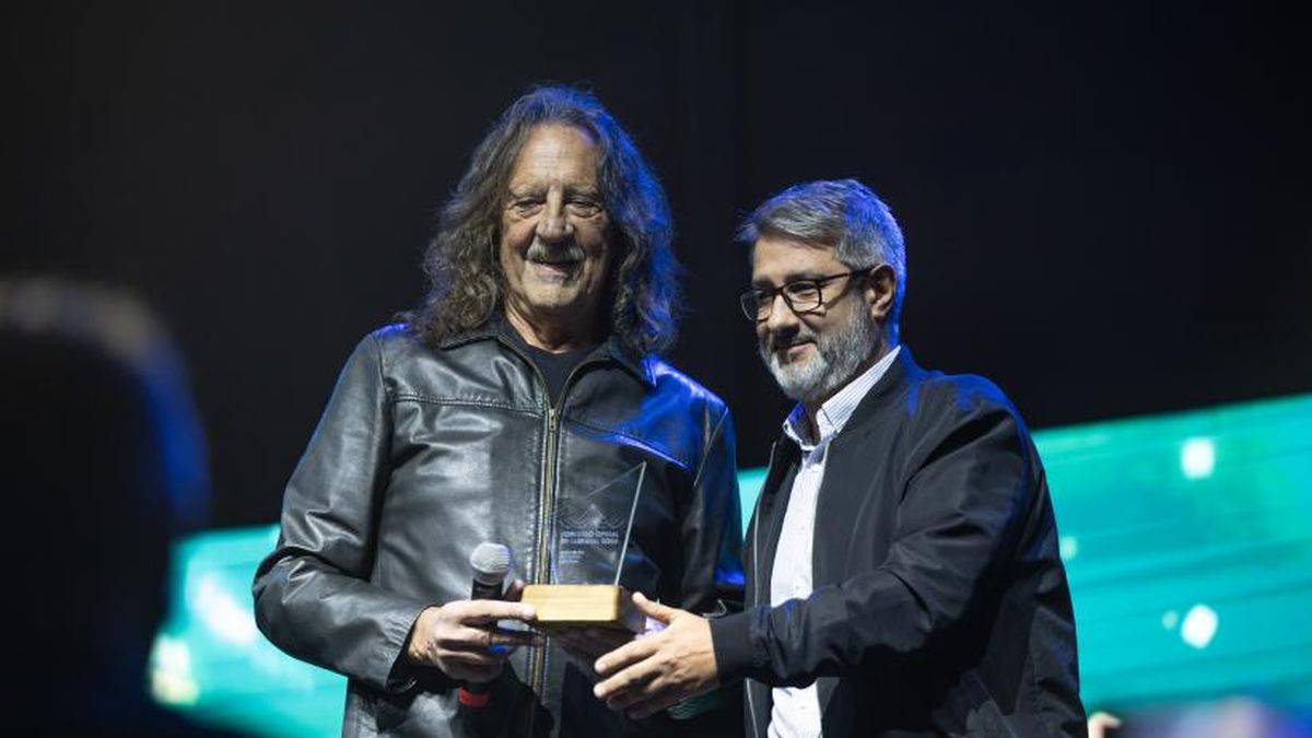 Se entregaron las menciones de Carnaval y se revelaron las incógnitas entre los ganadores del concurso