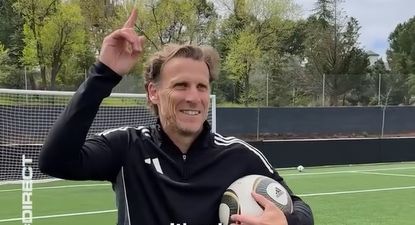 El emocionante reencuentro de Diego Forlán con la Jabulani