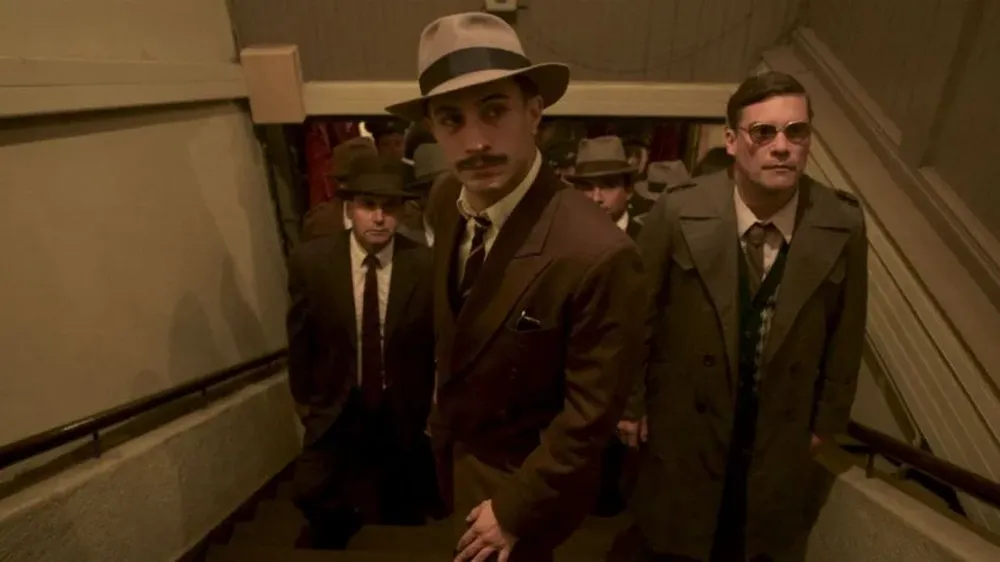 Gael García Bernal en Neruda