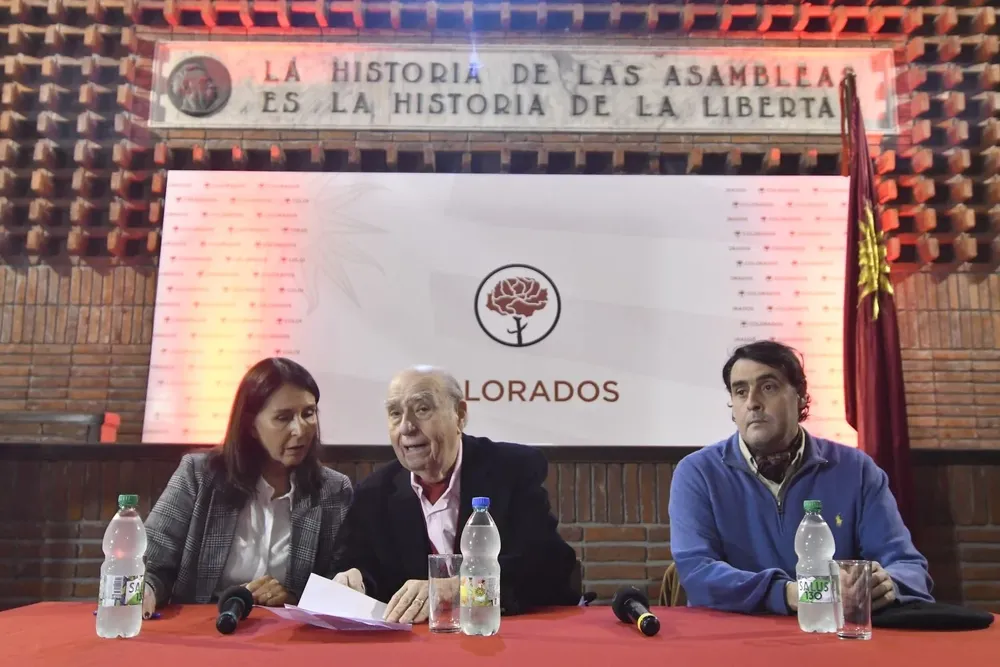 Moción para tratar caso de Adrián Peña no alcanzó los votos necesarios