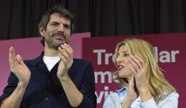 El ministro de Cultura, Ernest Urtasun, y la vicepresidenta segunda y ministra de Trabajo, Yolanda Díaz