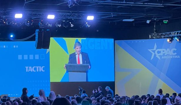 Luis Caputo en la CPAC: Pasamos de discutir hiperinflación a créditos hipotecarios a 20 o 30 años