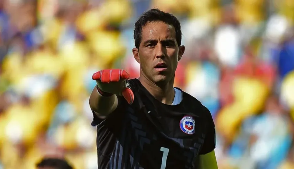 Claudio Bravo, Chile