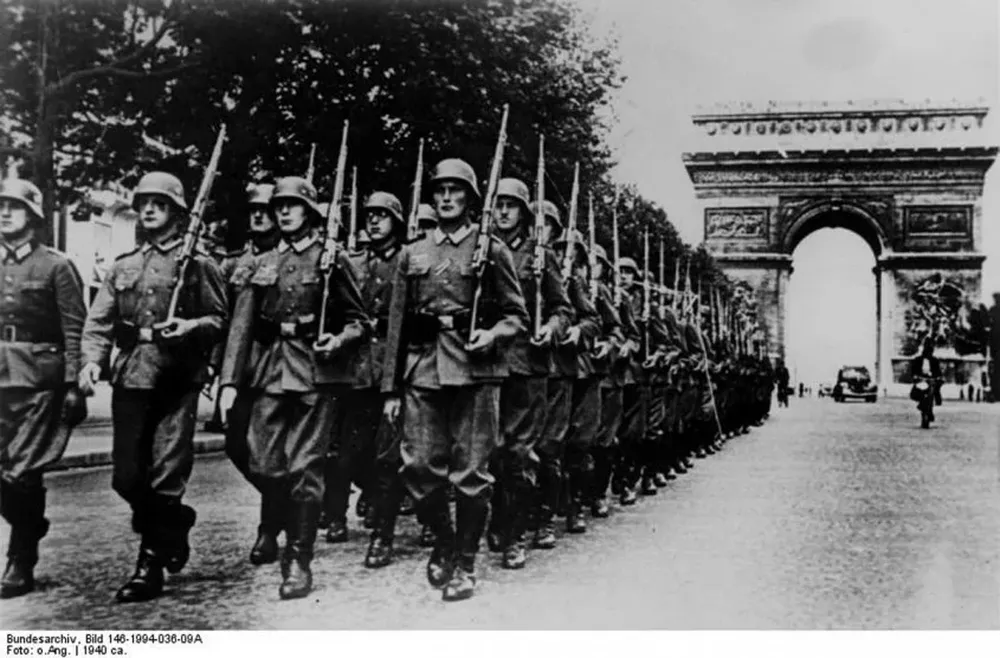 La entrada en París, una de las mayores proezas del régimen nazi
