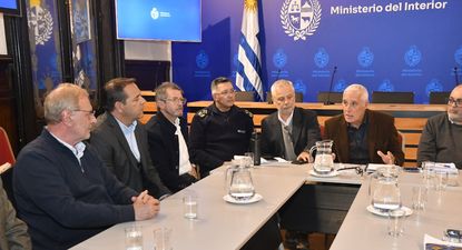 Nueva reunión entre autoridades del Ministerio del Interior y dirigentes del fútbol
