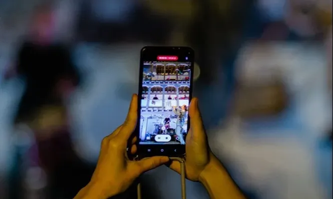 El fallo judicial culpó a los menores que utlizaron la &nbsp;Inteligencia Artificial para difundir fotos.&nbsp;