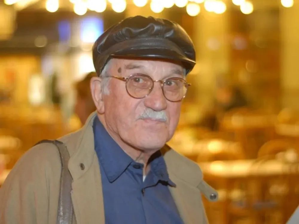 Julio Marenales