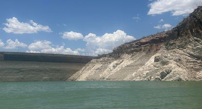 Los niveles de agua en el lago Toronto, un embalse en el norte de México, están críticamente bajos, dicen los informes.