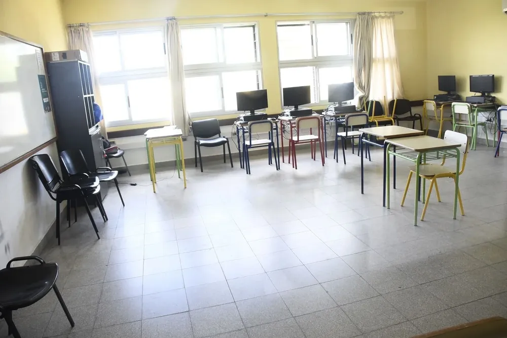 Salón de clases vacío