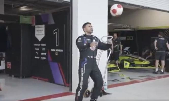 Sergio, más despacio: el pedido a Kun Agüero que se entusiasmó probando un auto de Fórmula E