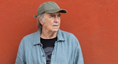 La vida de Joan Manuel Serrat ha estado marcada por América Latina en muchos aspectos.