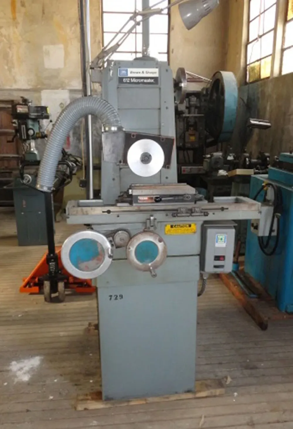 Rectificadora tangencial, marca Browns & Sharp