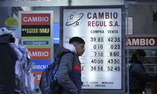 El dólar cerró en la compra del BROU a $ 39,75 este martes.