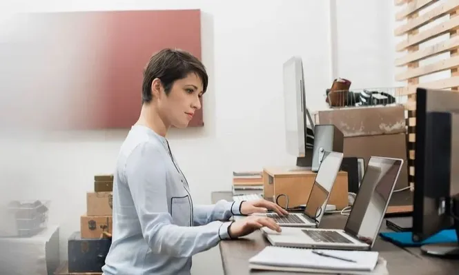 Las vacantes en las empresas se mantuvieron por encima de los niveles previos a la pandemia