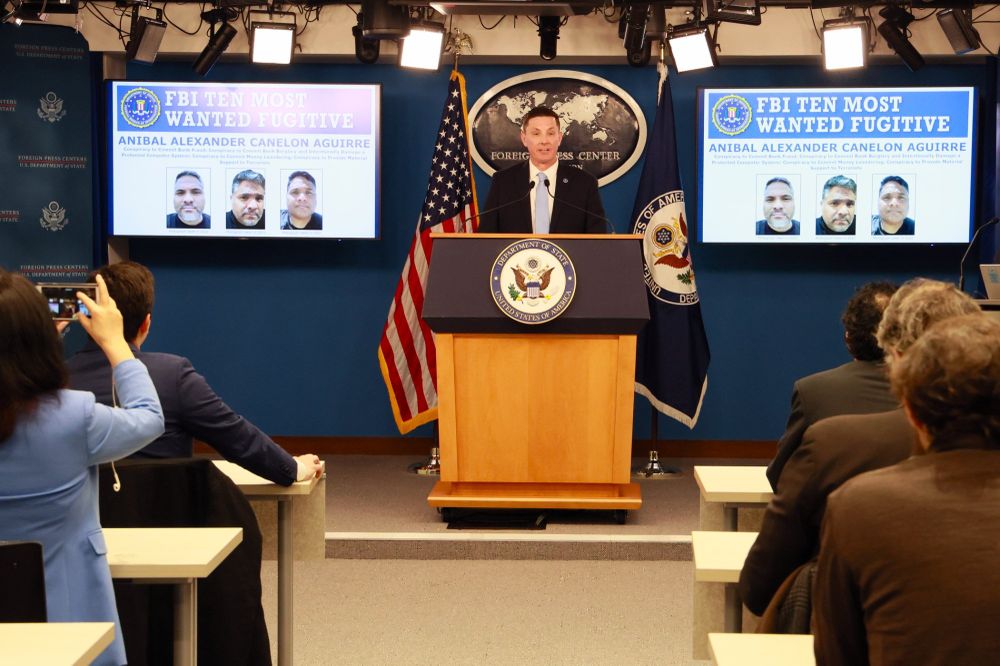 260317_dcfpc_janke-asst-dir-fbi_10-most-wanted_pubdom-photo_state-dept-03-1_55153412416_o