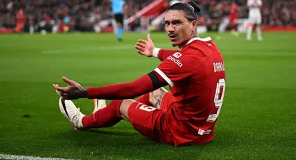 Darwin volvió a Liverpool tras su lesión