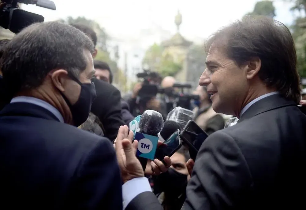 El excanciller Ernesto Talvi junto a Lacalle Pou (archivo)