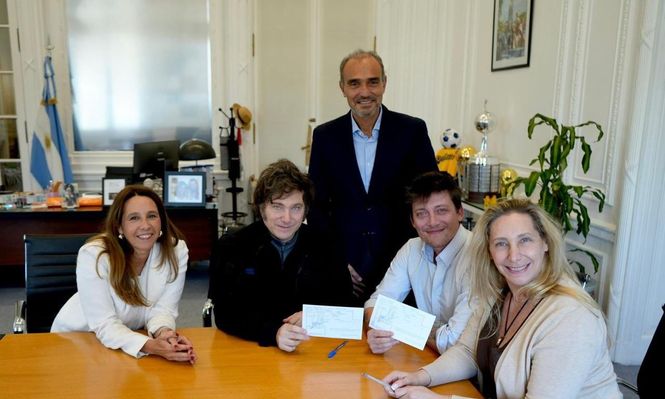 La interna entre Santiago Caputo y Karina Milei se amplía e incluye a Martín Menem y Lule Menem