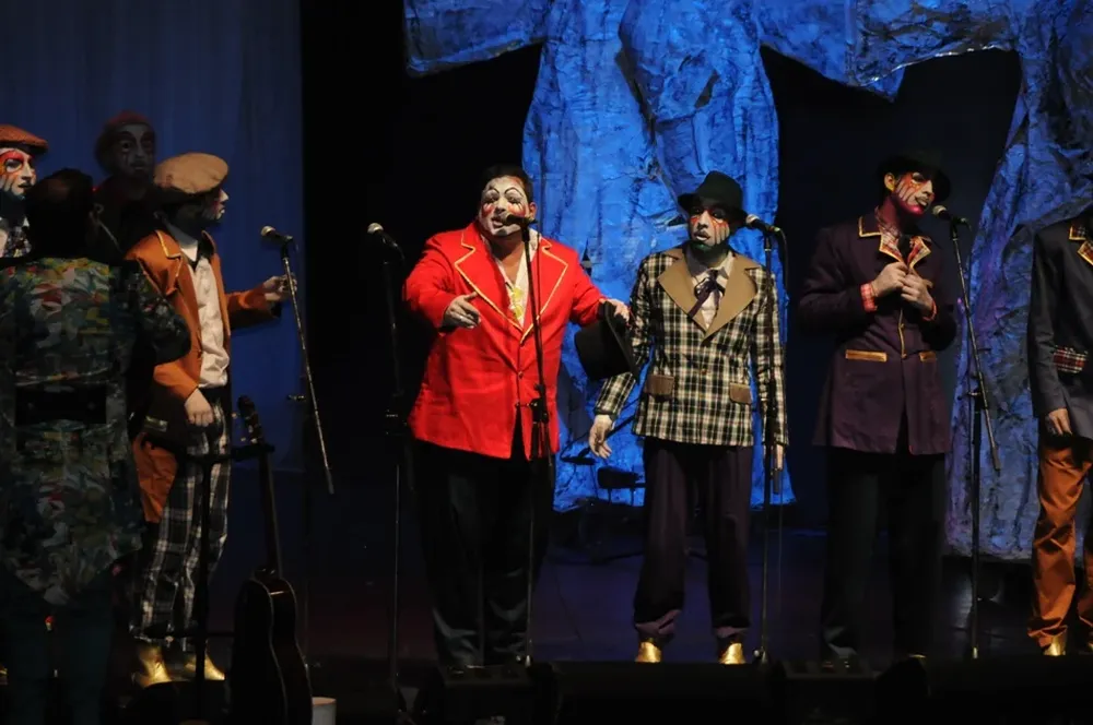 La Trasnochada durante su debut en el Teatro de Verano