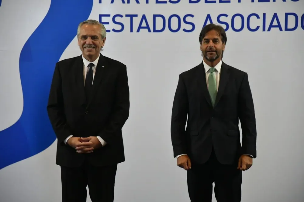El presidente Alberto Fernández y su par uruguayo, Luis Lacalle Pou