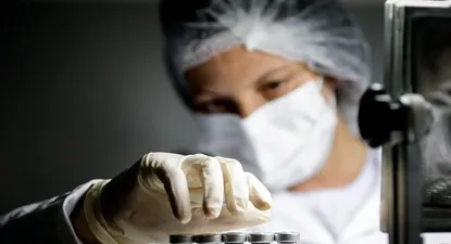 La startup es pionera en la región en el uso de bacteriófagos